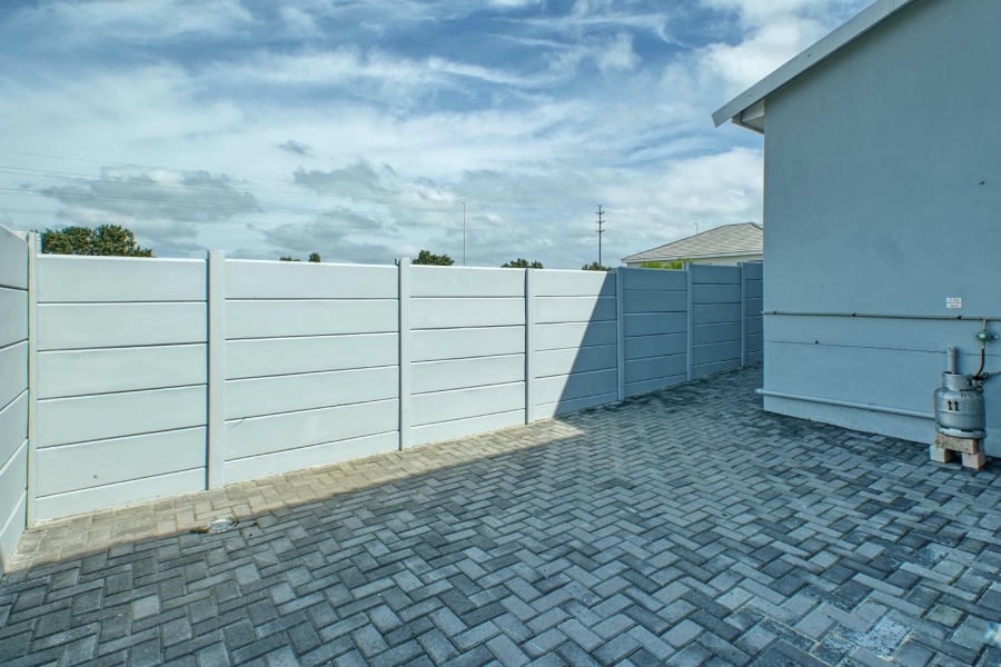 2 Bedroom Property for Sale in Fountains Estate Eastern Cape